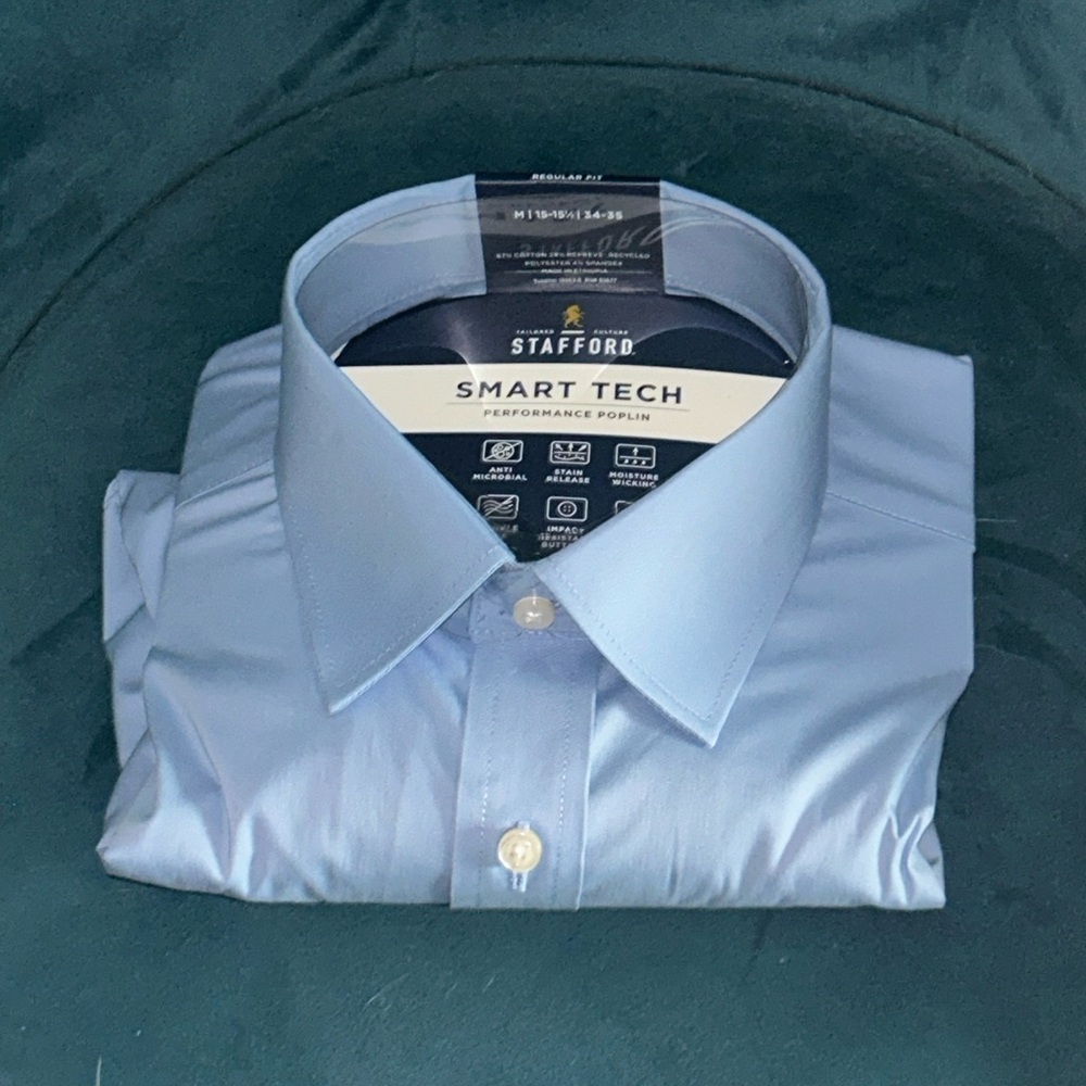 Stafford Men's Sky Blue Smart Tech Dress Shirt